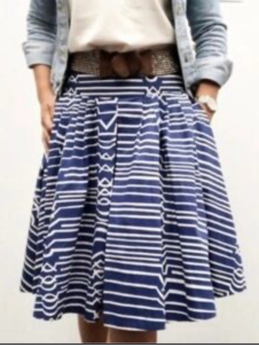 Anthropology Maeve Navy and White Motif Patterned Pleated Skirt Sz. 6